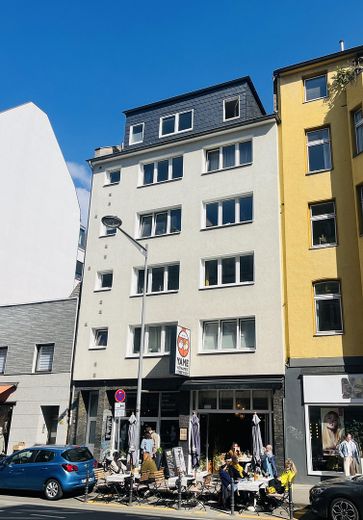 KÖLN-SÜDSTADT; LICHTDURCHFLUTETES 1 ZIMMER-APARTMENT – Foto 1