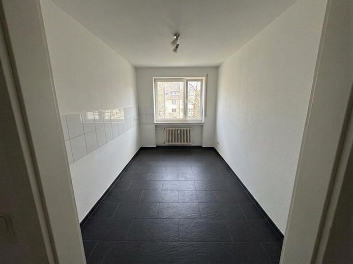 Penthouse-Maisonette der Extraklasse: Wohnen über zwei Ebenen mit 2 Balkonen und Aufzug – Foto 8