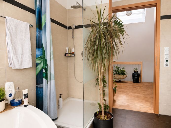 676 m² arsa üzerinde 324 m² kullanım alanına sahip müstakil müstakil ev – Fotoğraf 21