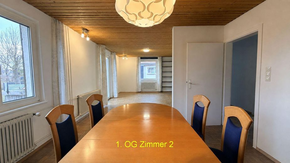 Przestronny dom rodzinny z ogrodem, 8 pokojami i trzema poziomami mieszkalnymi w spokojnej lokalizacji – sprzedaż prywatna – Zdjęcie 14
