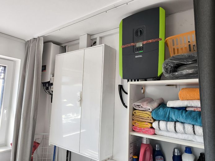 HWR Verteilung + PV Anlage