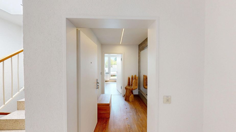 Höchste Penthouse-Etage in Achern Exklusives Wohnen mit spektakulärem Panoramablick – Eingangsbereich