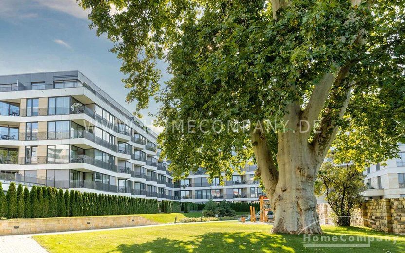 143691 HomeCompany Dresden Möbliert/Furnished Esclusivo appartamento monolocale a Dresda-Altstadt vicino alla Frauenkirche max. 2 persone – 2749c4822ee6ee97b5859f4876122209b0599c36.jpg