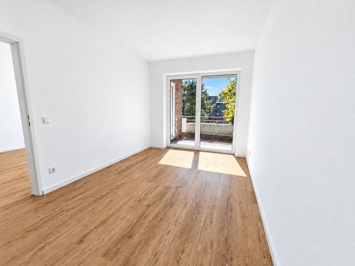 Café du matin sur le balcon, dîner préparé dans sa propre cuisine : appartement de 2 pièces à Münster – Schlafzimmer