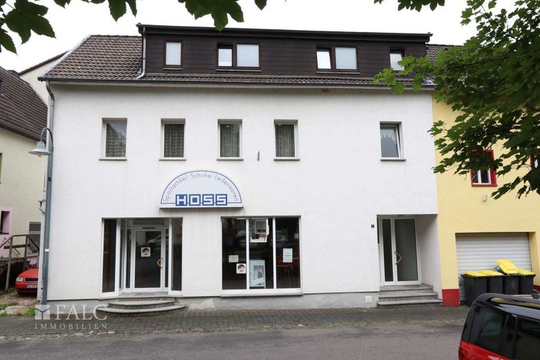 Hier machen Sie Geschäfte EUREUREUR – Eingang Sleidanusstrasse
