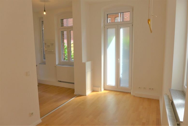 1-Zi-Apartment mit Balkon Gärten v.Veste – Wohnraum