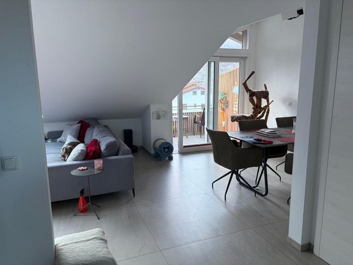 Appartamento mansardato in posizione premium con vista panoramica – Foto 22