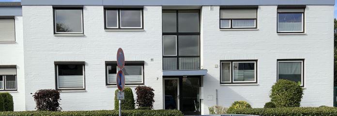 2,5-pokojowe mieszkanie na piętrze w Pinneberg-Nord, pierwsze zasiedlenie po remoncie – 1.OG links