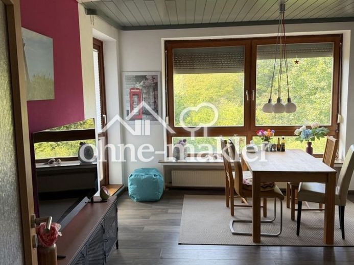 Bremen-Blockdiek’te balkonlu aydınlık 3 odalı daire – Fotoğraf 1
