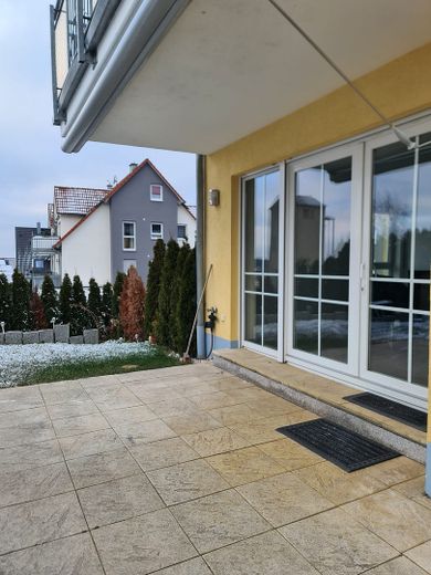 Duże mieszkanie z tarasem + pomieszczenie hobbystyczne – Zdjęcie 1