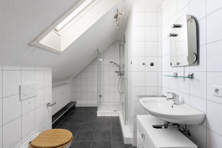 Appartamento ben tenuto di 2 locali con cucina componibile in posizione centrale a Idstein – Foto 6