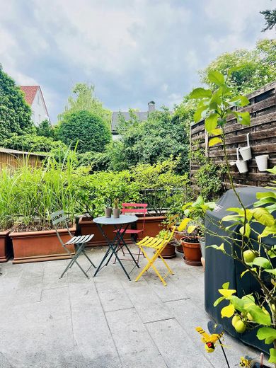 Terrasse im Grünen