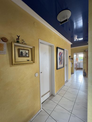 Flur in Richtung Küche