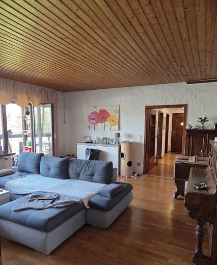 Charmanter Bungalow mit Einliegerwohnung und Garage in ruhiger Lage von Waldbröl-Hermesdorf – Wohnzimmer