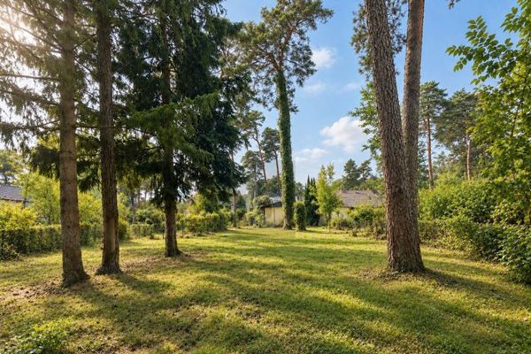 BÜYÜK PLANLAR İÇİN 896 M² ARSA – BERLİN YAKINLARINDA!