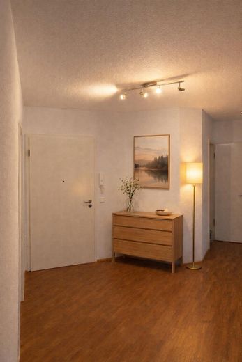 barrierefreie Wohnung mit eigenem Garten von privat, Preis VB – Diele