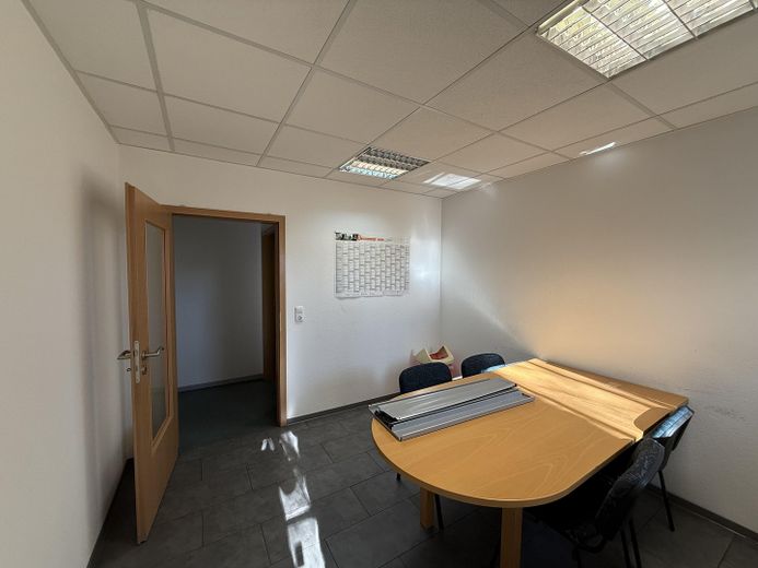 Büro / Pausenraum