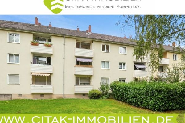 Gepflegte 3-Zimmer-Wohnung in kernsaniertem Zustand mit Dachgeschoss-Ausbaupotenzial