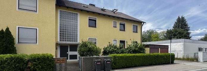 Mehrfamilienhaus mit drei vermieteten Einheiten – Solide Kapitalanlage mit Entwicklungspotenzial