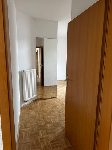 Ruime, lichte 4-kamerwoning met balkon, open haard en parkeerplaatsen (laag-energiebouw) – Kinderzimmer 2a