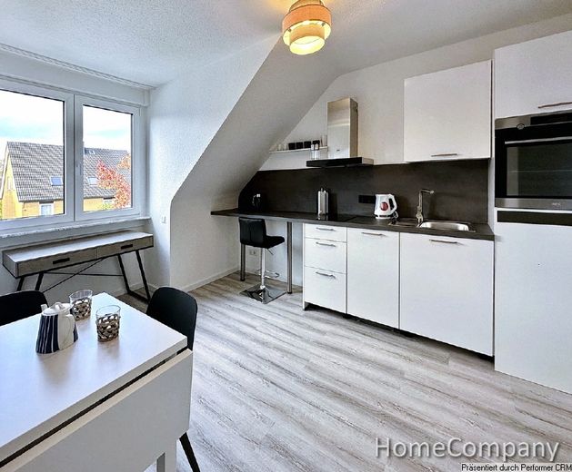 Lichtdurchflutete Wohnung in absolut ruhiger Lage von Düsseldorf Wittlaer – 2bc8f5d4f9f7f5581aed34787373a1704fff7df5.jpg