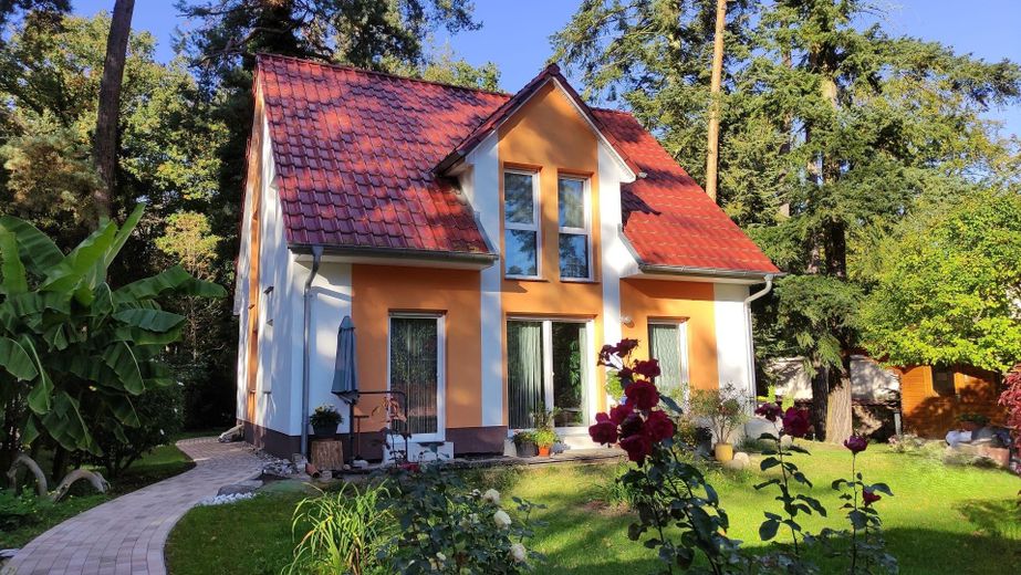 Hausansicht Gartenseite