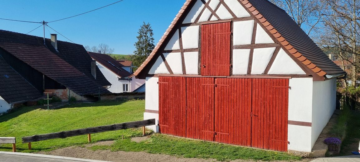 Baugrundstück erschlossen, mit vorhandener großen Garage u. kleiner Werkstatt – Foto 7