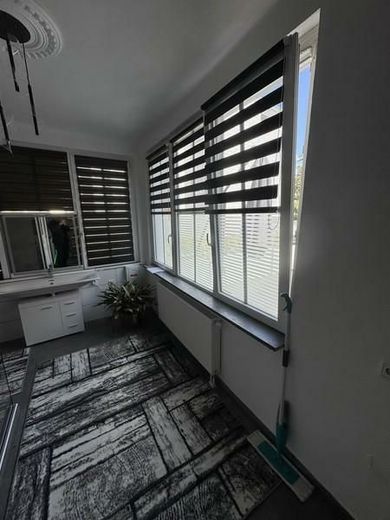 ZFH - mit 2 modernen Wohnungen - WG oder Mehrgenerationenhaus oder Leben und Arbeiten an einem Ort! – 1k Bad mit Hygienebereich