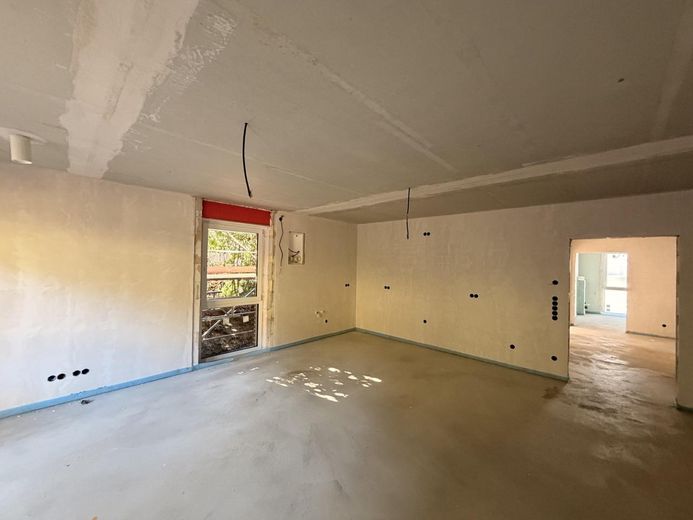 İLK KULLANIM: Barkhausen'da güney teraslı modern 3 odalı yeni yapı dairesi – Fotoğraf 3