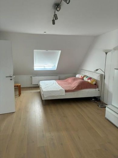 Viel Platz für Wohnen und mehr! – Schlafzimmer DG