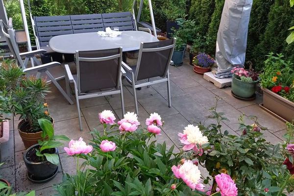 Eigener Garten und Westterrasse: helle 2,5-Zimmer-Wohnung in Untermenzing – von privat