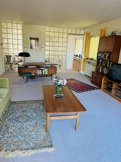 Casa con potencial para dos unidades residenciales en Colonia Flittard – Wohnzimmer OG, Richtung Treppe
