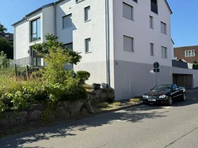 Attraktive Erdgeschosswohnung mit großer Terrasse und Tiefgarage in Moos-Weiler – Foto 1