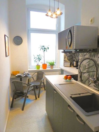 2-Zimmer-Altbau-Apartment mit Küche in Kreuzberg – 0fb35971-9834-4071-b5e5-bce1285f3cae