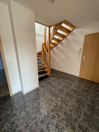 Helle 4-ZKB-Maisonette mit Balkon & Garten – ruhig wohnen in Zusmarshausen-Wollbach - PROVISIONSFREI – Eingangsbereich