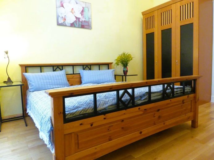 2-Zimmer-Altbau-Apartment mit Küche in Kreuzberg – 5b1289d4-0108-4b9c-af83-77b6b8c37e63
