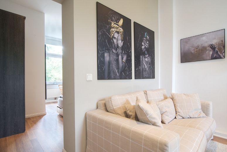 Modern, cozy and very well equipped: Apartment with VDSL-W-Lan. Hotel alternative in a quiet and central location – 9b1c77e51b9068815c666897f3496058714e149a.jpg