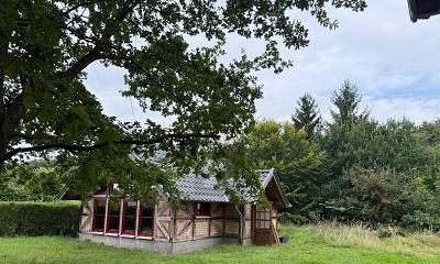 MULTI-FAMILY IDYLL IN THE STERNBERG LAKE DISTRICT – 1788430374_855c4a.jpg
