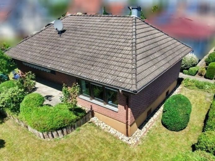 Charmanter Bungalow in ruhiger Sonnenlage – Foto 1