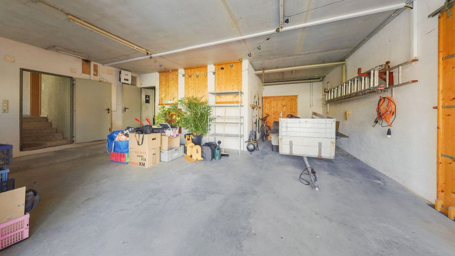 Doppelhaushälfte in Bohlingen – Doppelgarage