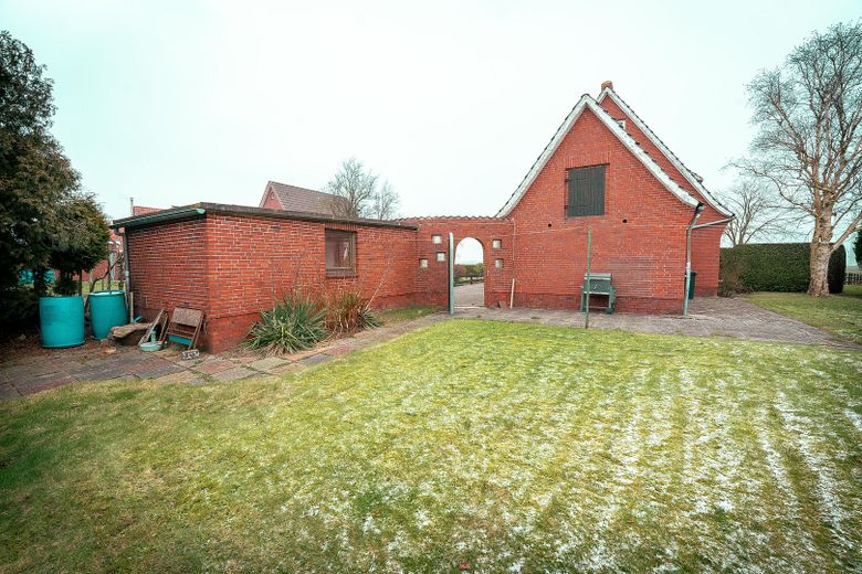 Rückseite vom Nebengebäude