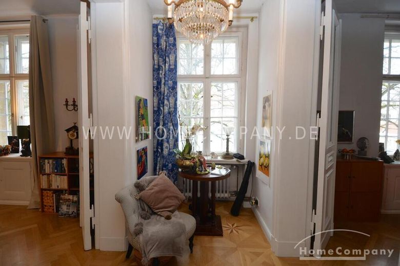 Sehr große Wohnung mit drei Schlafzimmern, möbliert in Karow – 9d55dd7de4a51d529bde3958a945549a74e9b096.jpg