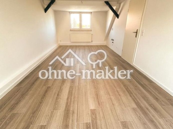 Frisch sanierte 2-Zimmer-Dachgeschosswohnung mit Klimaanlage | Garten optional – Foto 1
