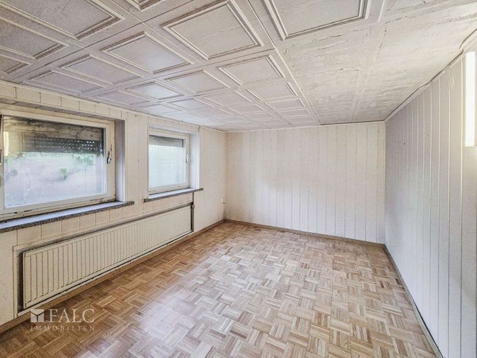 Einfamilienhaus mit Garten an Berliner Stadtgrenze - FALC Immobilien – Schlafzimmer 2