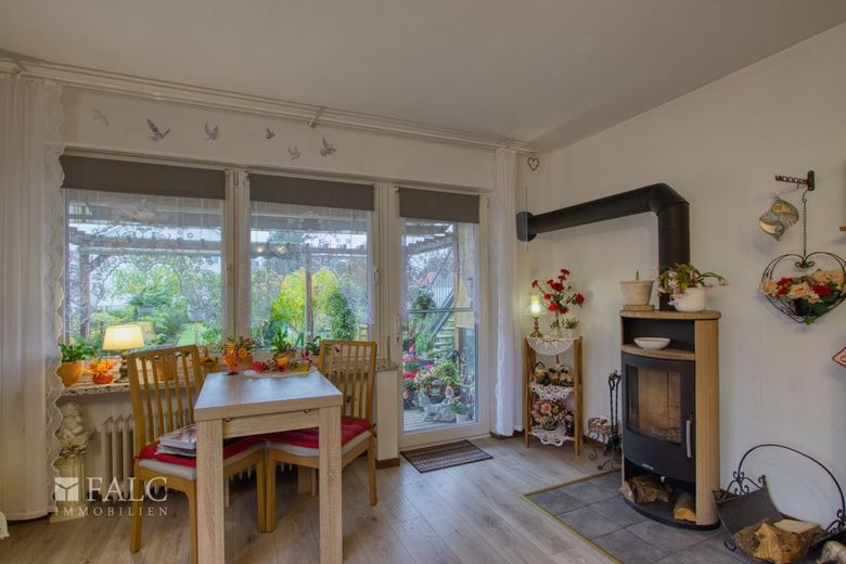 Wohnzimmer EG III
