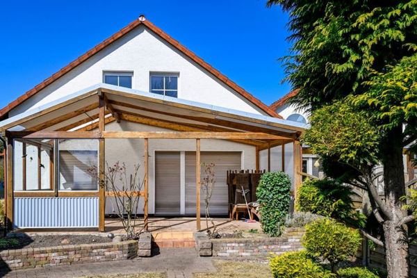 Zuhause mit Herz – Großzügige Doppelhaushälfte in Bockum-Hövel mit sonniger Terrasse
