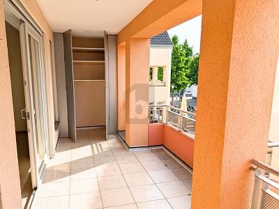ZENTRAL  &  SONNIG, MIT TERRASSE UND TIEFGARAGE – 1778495141_799bad.jpg