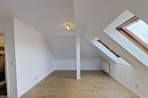 Helles Single-Apartment mit EBK und Wannenbad in Zentrumsnähe