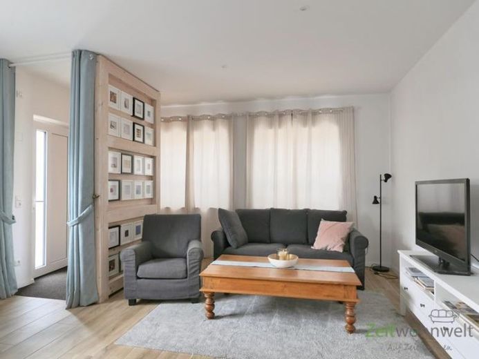 (EF1405_M) Dresda: Radebeul, appartamento arredato di 2 locali con camino e ingresso separato – Foto 1