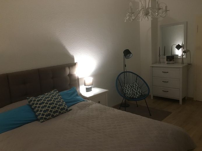 renovierte Wohnung mit Balkon und Blick ins Grüne – Foto 12
